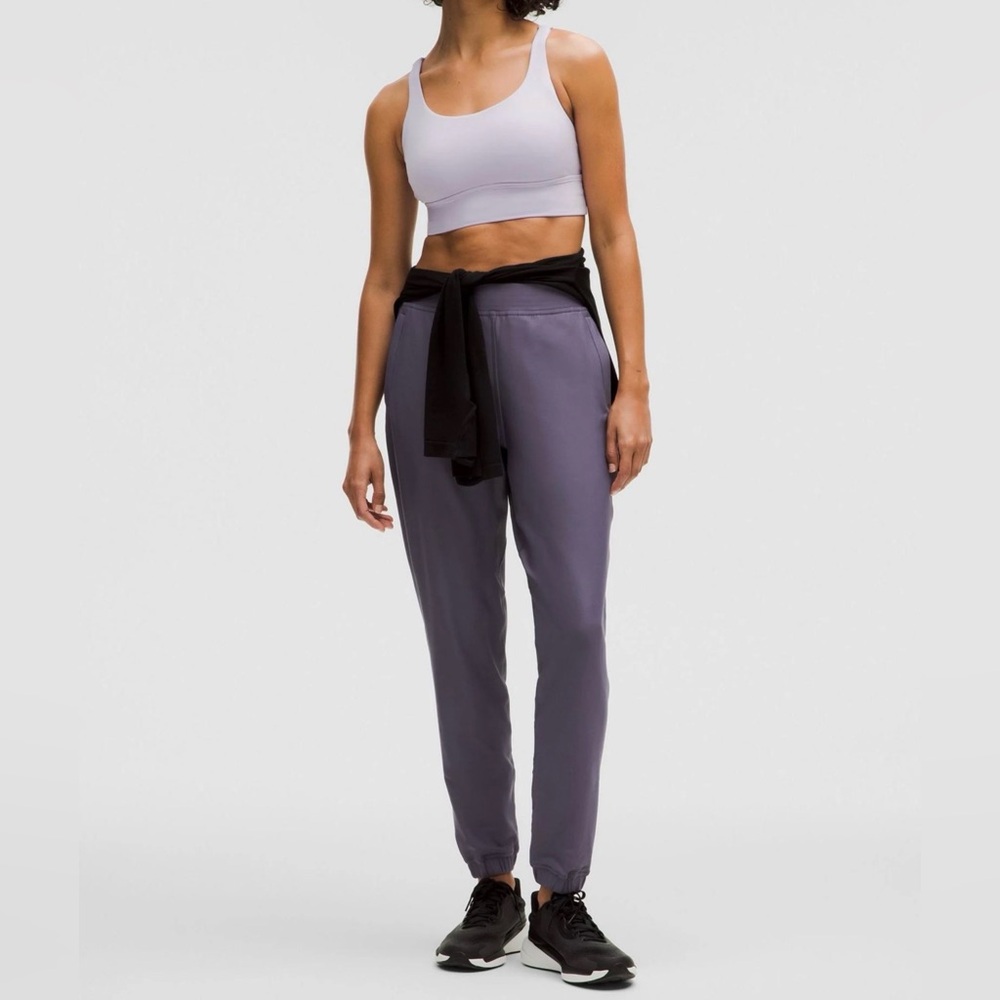 Lululemon NWOT Athletica Grape Mist Joggers - Picture 2 of 12